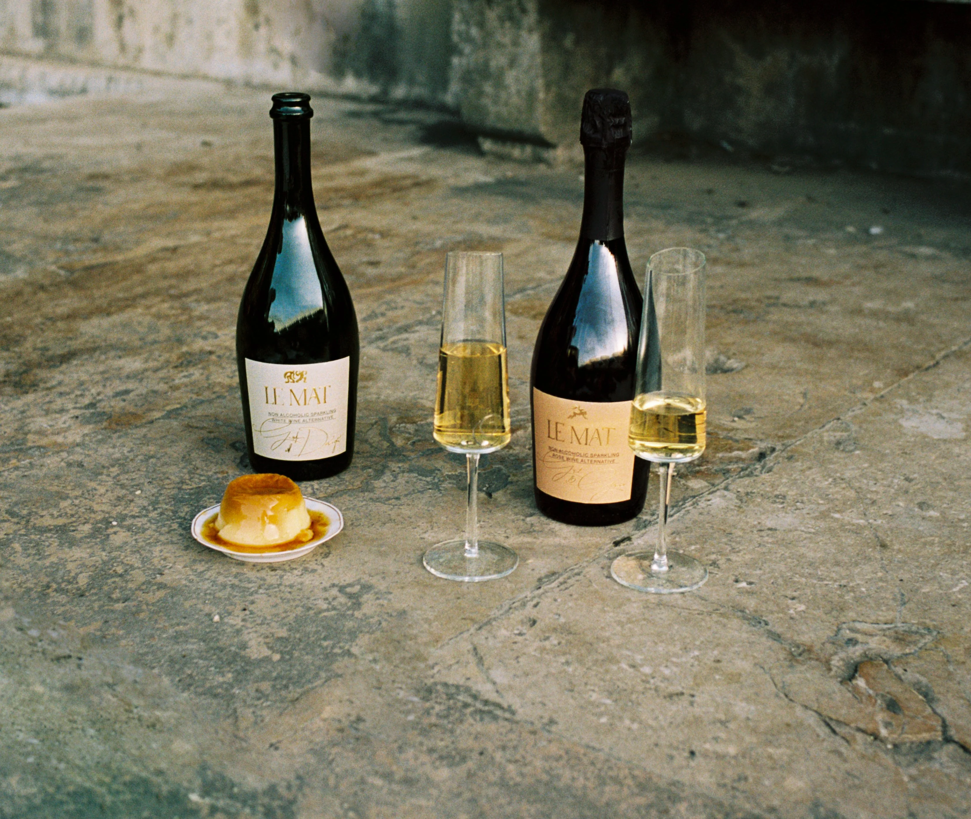 Le Mat Grit & Grace Non-Alcoholic Rose Sparkling Wine Alternative 750ml - Image 5